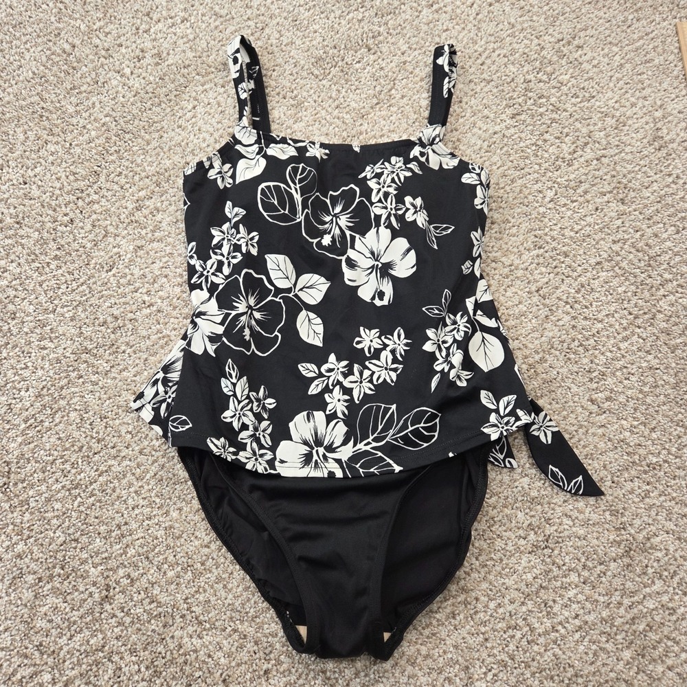 NEW L.L.Bean Floral Hibiscus Size 8 Black & White One Piece Swimsuit Swim Wear